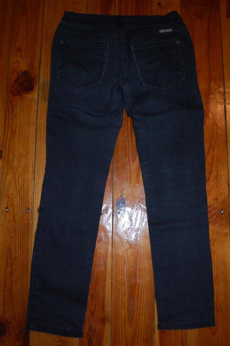 Tmavošedé rifle element, esprit,s