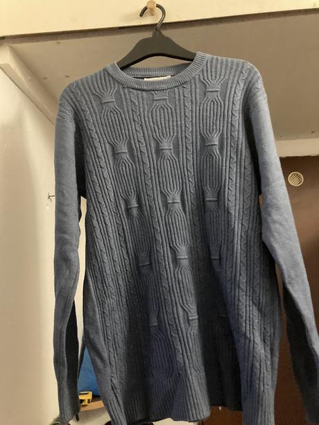 Predám modrý pulovér dámsky., l