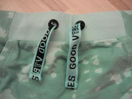 Sukňa, coccodrillo,134