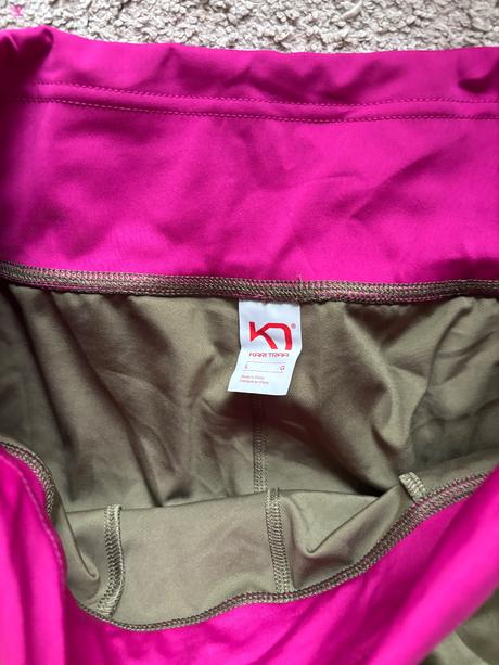 Legíny kari traa, l