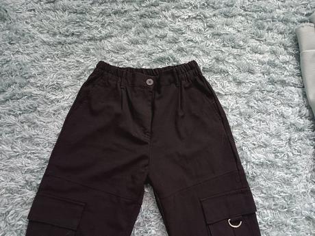 Kapsáčove nohavice, bershka,38