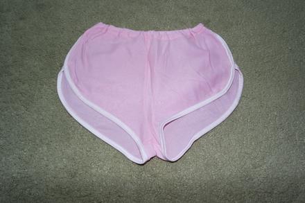 Dievčenské šortky, 104