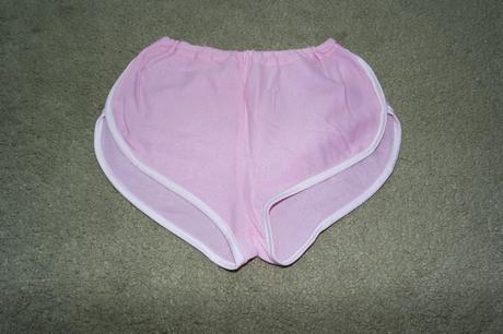 Dievčenské šortky, 104