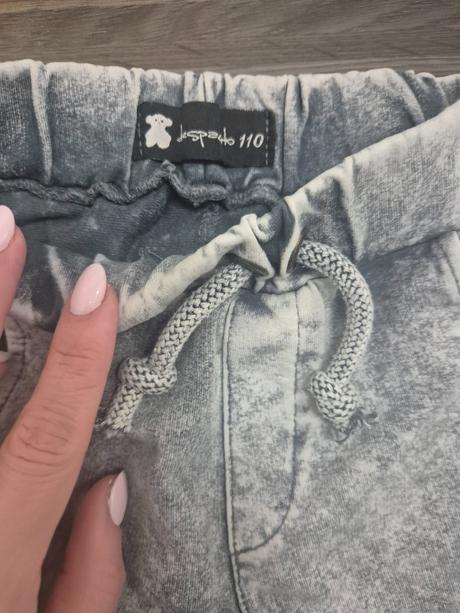 Despacito tepláky, 110