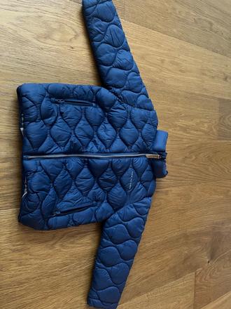 Vetrovka reserved, reserved,98