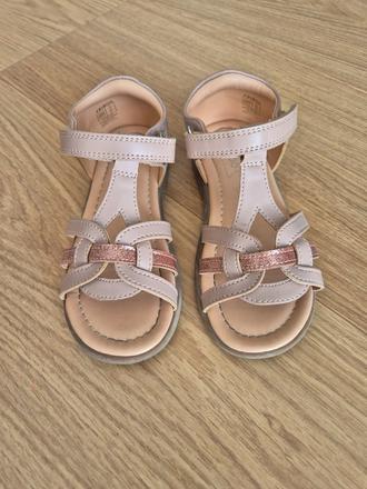 Predám sandalky, 30