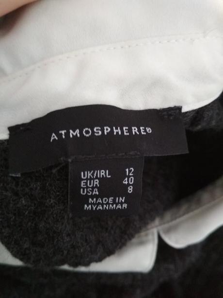 Šedý sveter s biely golierom, atmosphere,s