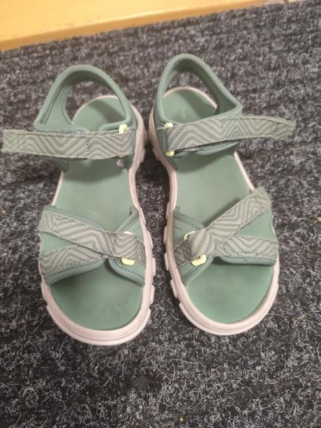 Sandále, quechua,35