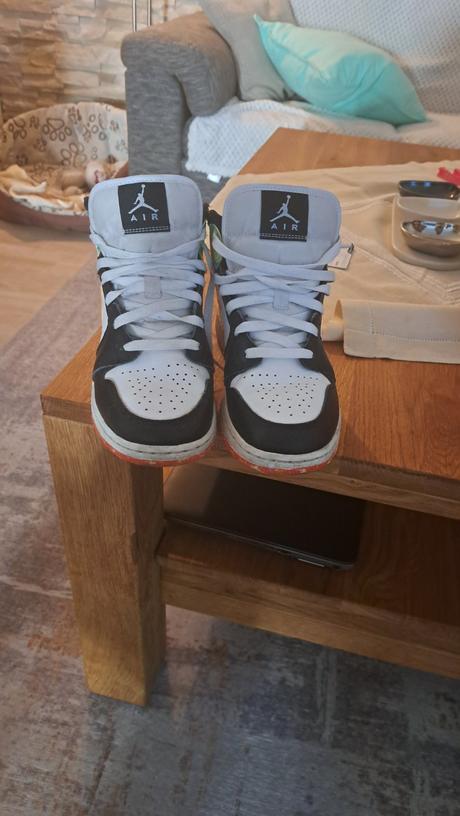 Tenisky niké, air jordan,39