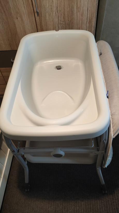 Prebaľovaci pult chicco, 