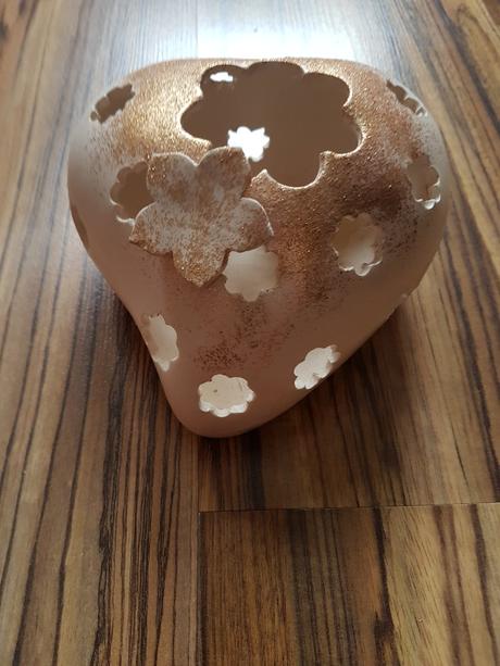 Svietnik na cajovu sviecku, 