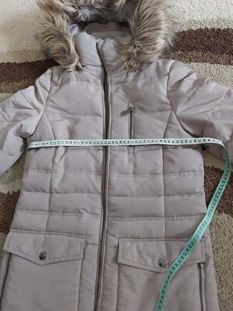 Páperová bunda, 158