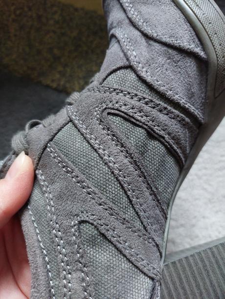 Tenisky na vysokom opätku, 38