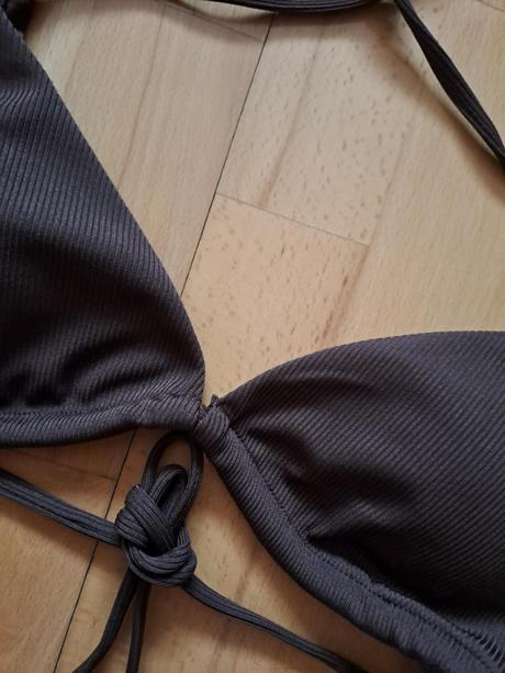 Tmavo hnedy vrchny diel plaviek, m