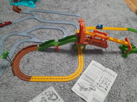 Dráhy vláčik tomáš 3 za cenu 1 + vláčiky a kolajni, 