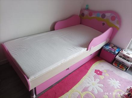 Detská dievčenská zostava, 