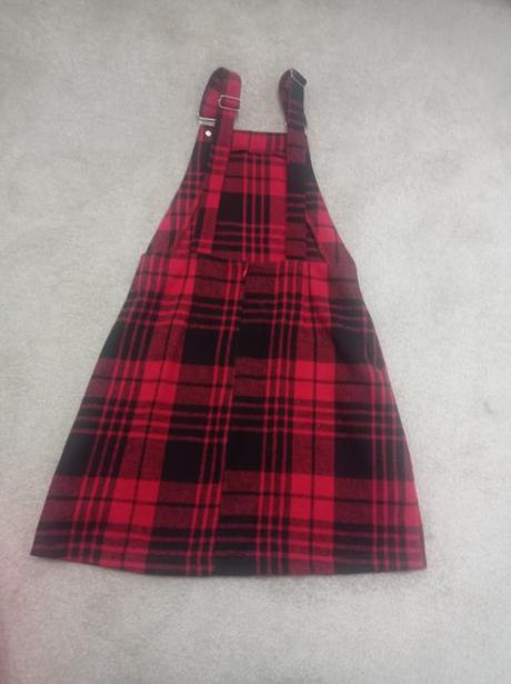 Dievčenské šaty, c&a,152