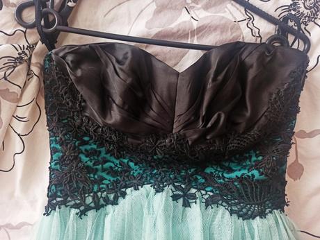 Spoločenské šaty, s