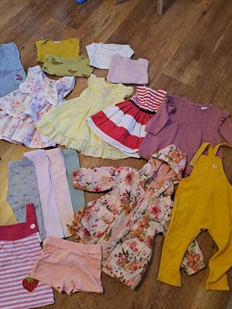 Balik oblečenia veľ.80, 68–80