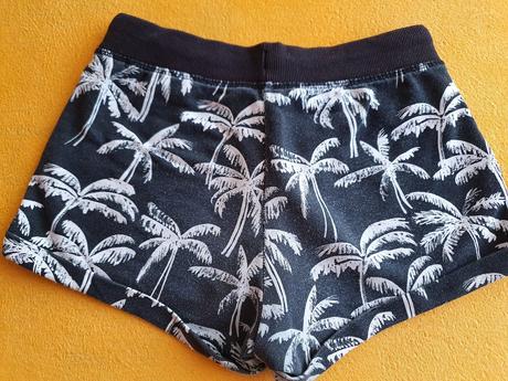 Šortky č.140, h&m,140