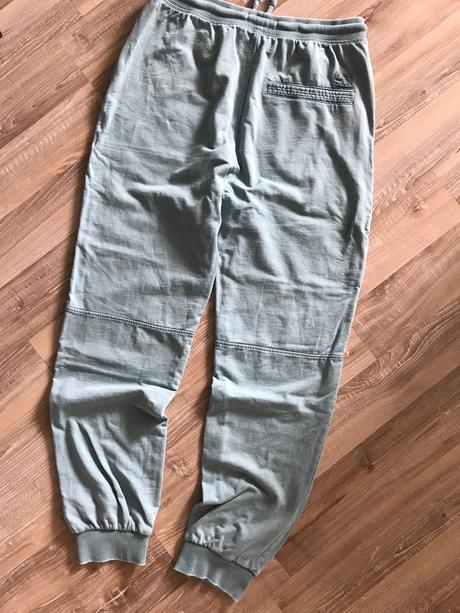 Teplaky reserved, reserved,170