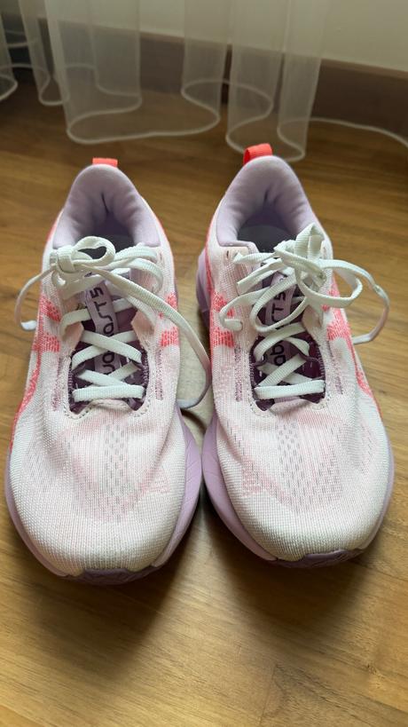 Bezecke damske asics novablast 5 topanky, asics,37