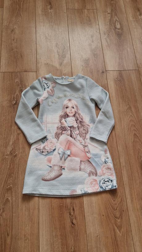 Šaty veľ. 122 cm., 122