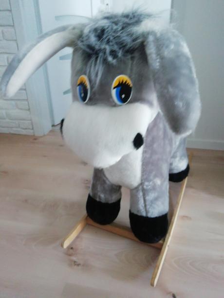 Krasny hojdaci oslik, 