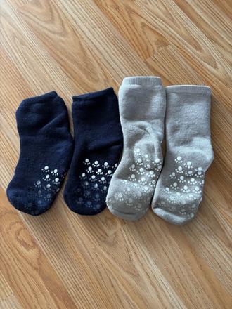 Vlnené ponožky s protišmykom joha, 24