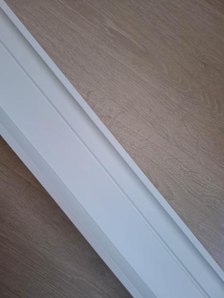 Polica ikea mosslanda 115cm,