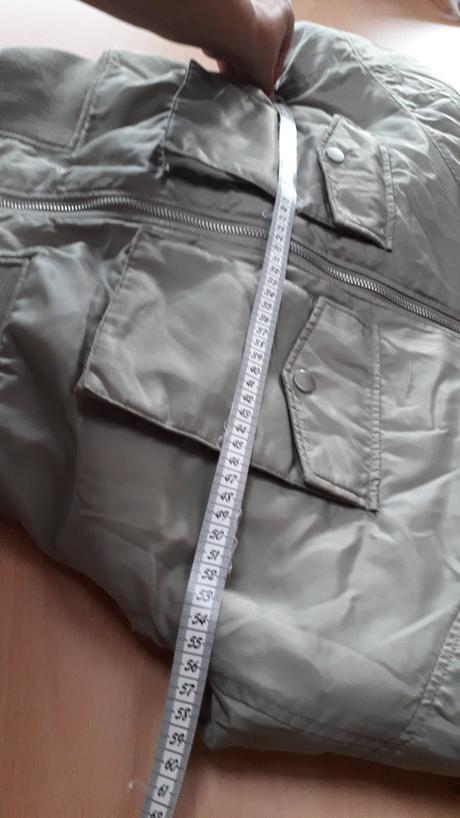 Krátka bomberka do pása, h&m,s