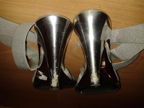 Strieborne sandalky, 37