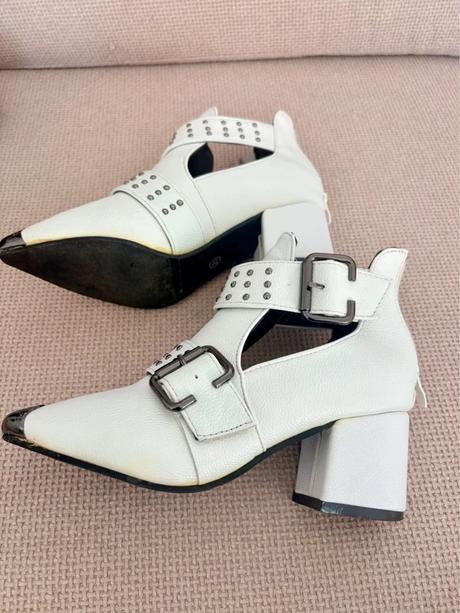 Členkové čižmy, 35