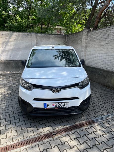 Predám auto toyota proace city,