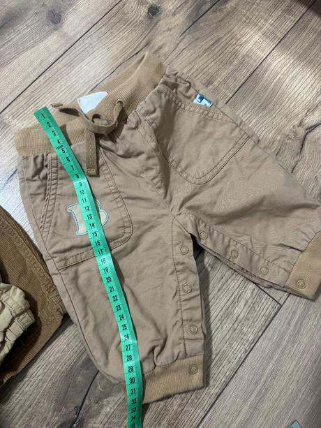 Balík chlapčenských nohavíc, 68–80