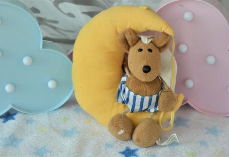 Závesný myšiak na mesiačiku, 