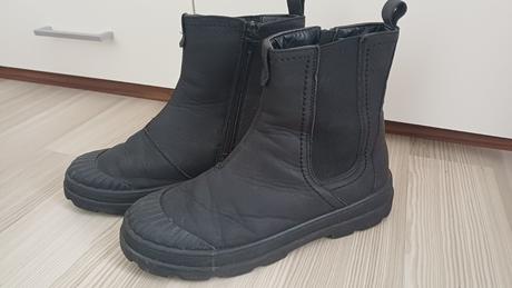 Chelsea čižmy, reserved,40