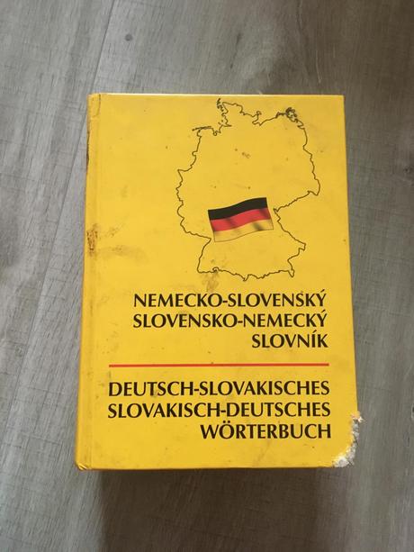 2x slovensko-nemecký slovník,