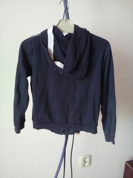 Mikinka, tezenis,110