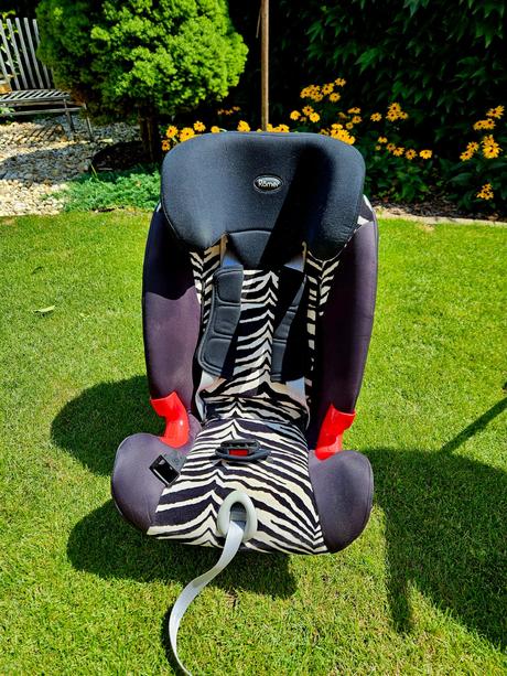 Autosedačka römer, römer