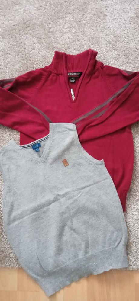 Svetrík a vesta veľ.122, 122