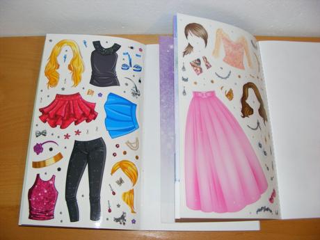 Modelky a krásne princezné, omalovánky z nálepkami,