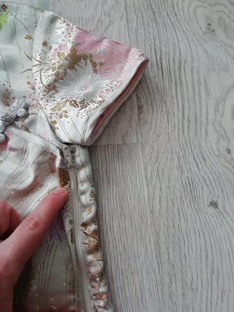 Hm - extravagantne azijske saticky, h&m,122