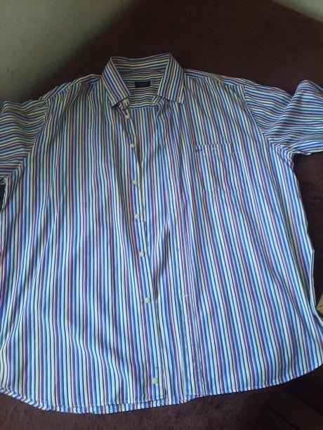 Prúžkovaná košeľa, 45