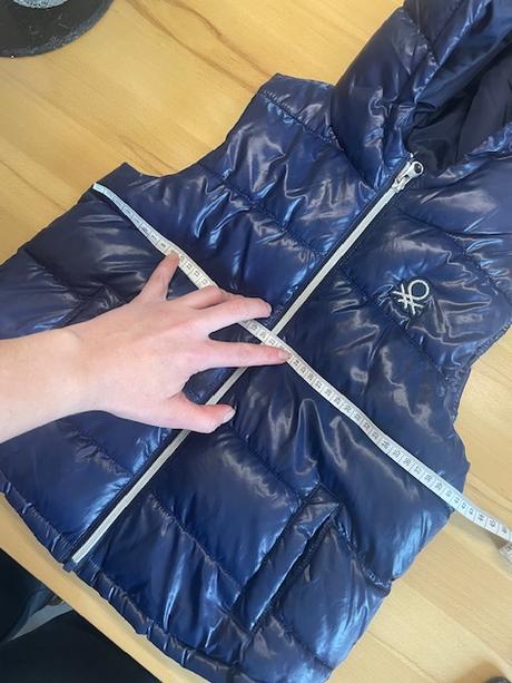 Vesta benetton 7 rokov ako nova, benetton,122