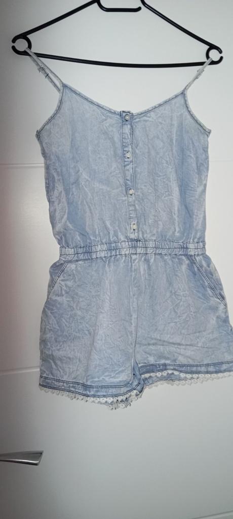 Overal na leto, candide,152