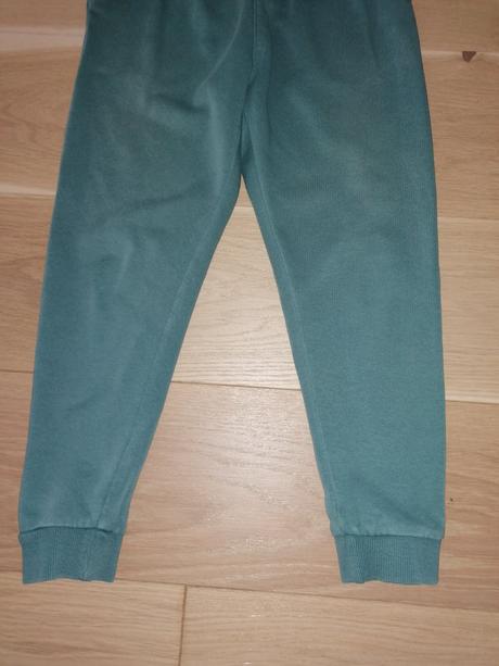 3x tepláky, george,128