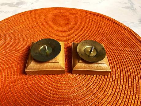 Drevené škandinávske svietniky 2ks, 