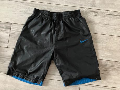 Kraťasy, nike,140