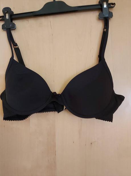 Čierna podprsenka 80b, 80b